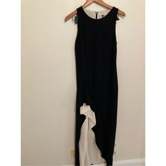 HALSTON Women's Sleeveless High-Neck Open Drape Gown with Ruching - Picture 2 of 5